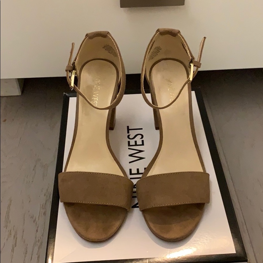 Nine West strappy sandals